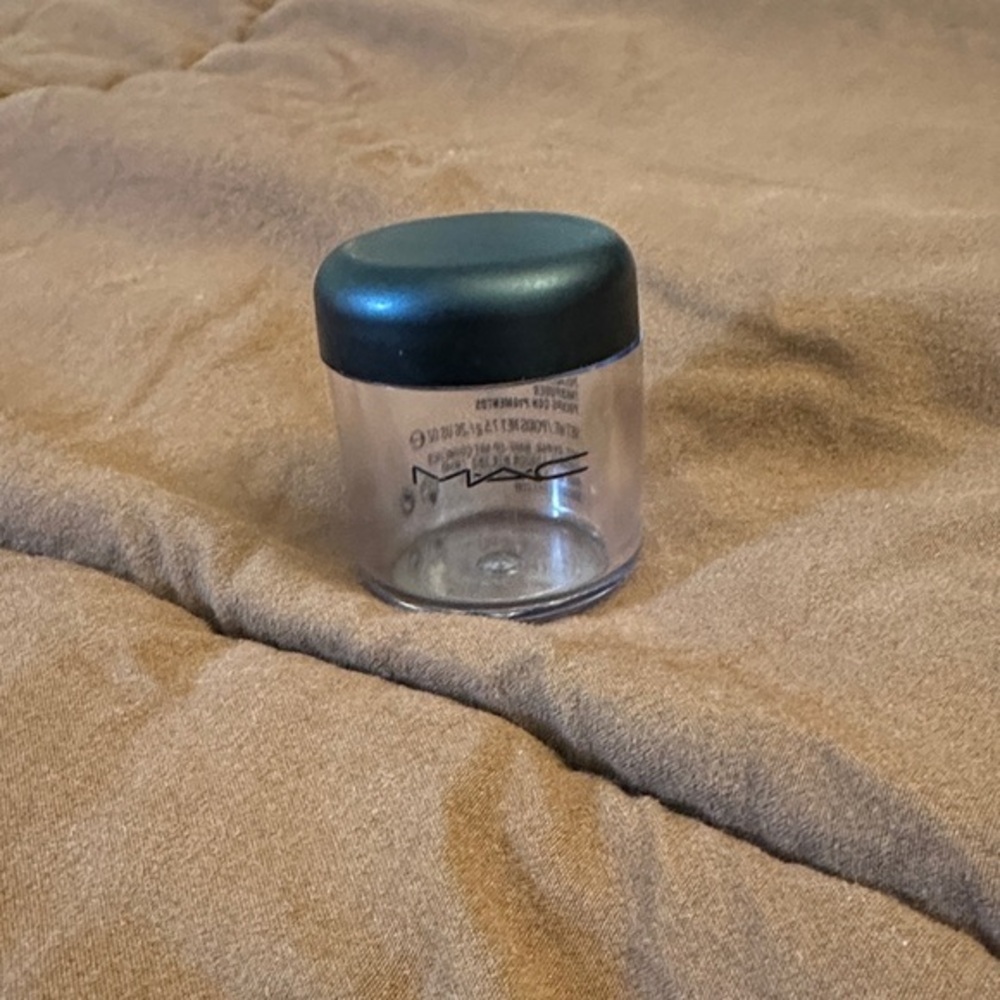 MAC Empty Clear Cosmetic Jar 7.5 gram with Black Lid